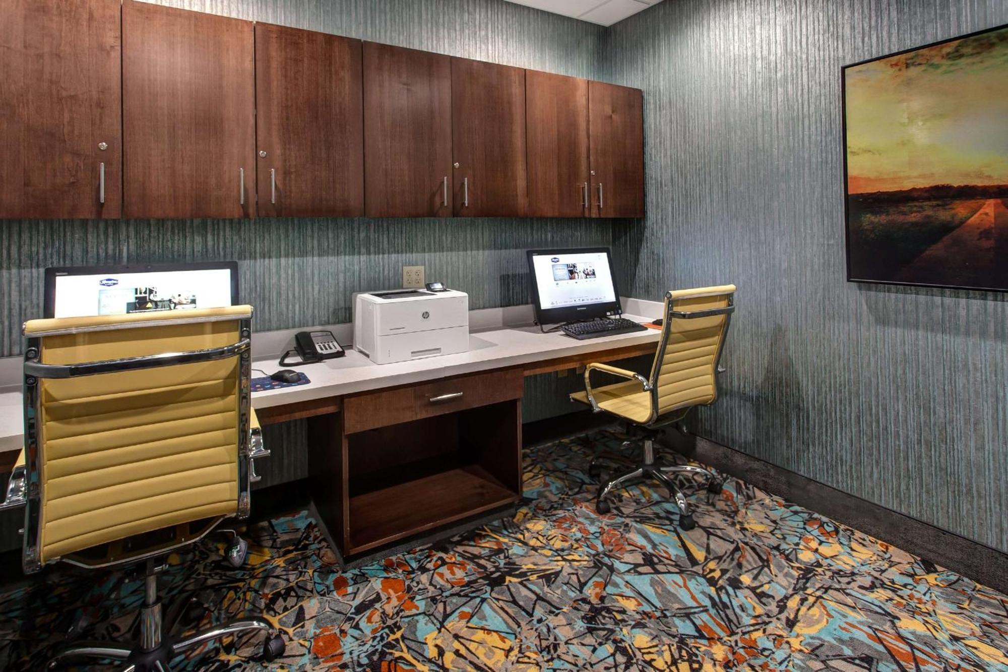 Hampton Inn & Suites-Wichita/Airport, Ks Экстерьер фото